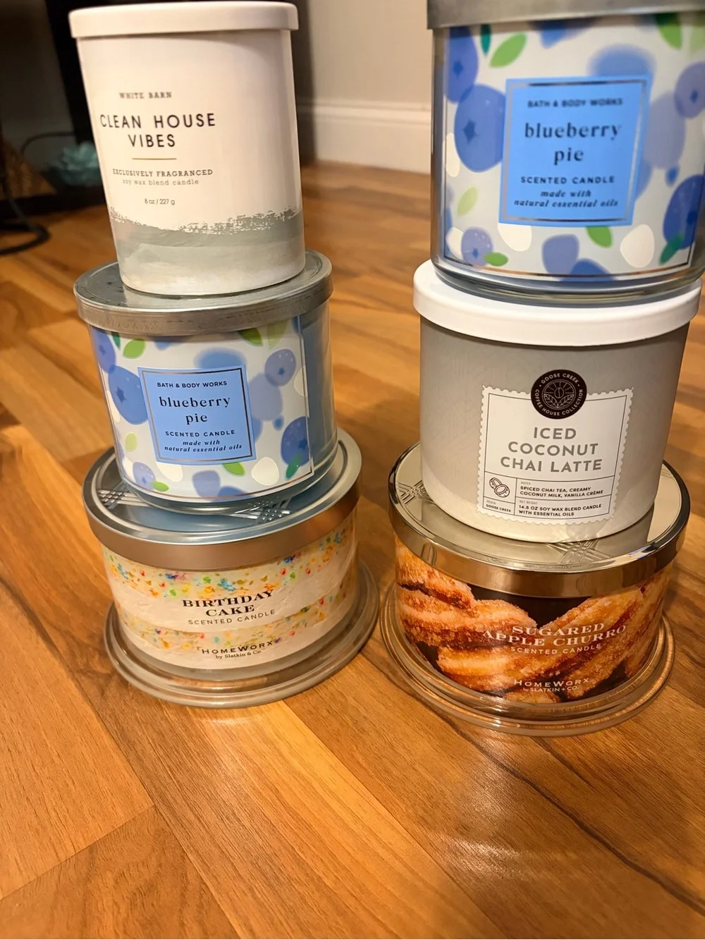 Bath & Body Works Blueberry Pie Scented Candle - Blue